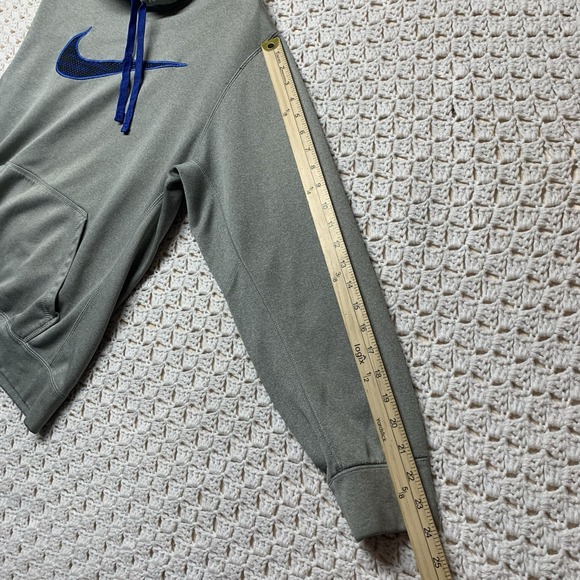 Nike Therma Fit Hoodie Pullover Men's Size M Gray Center Swoosh Logo - Picture 8 of 10